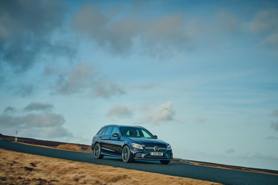  Mercedes-AMG C43 4Matic Estate (S205) 2018 года  (UK) (фото 26 из 40)